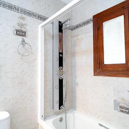 Dream With Parking, Private Pool And Views
