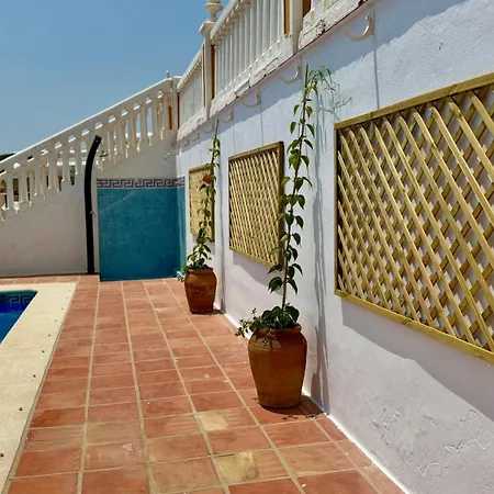 Dream With Parking, Private Pool And Views Malaga