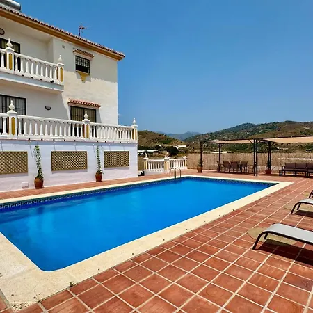Dream With Parking, Private Pool And Views